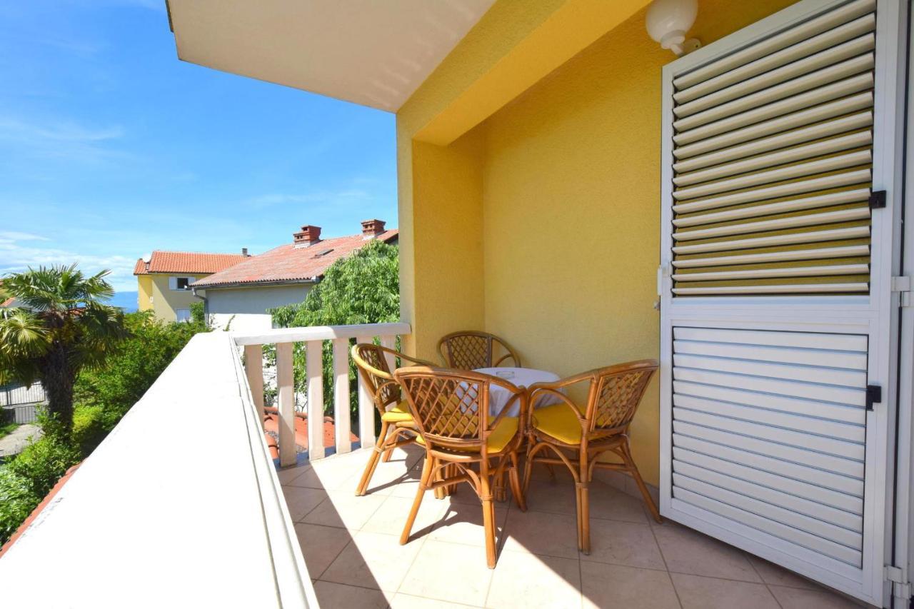 Apartment Mirela Malinska Εξωτερικό φωτογραφία