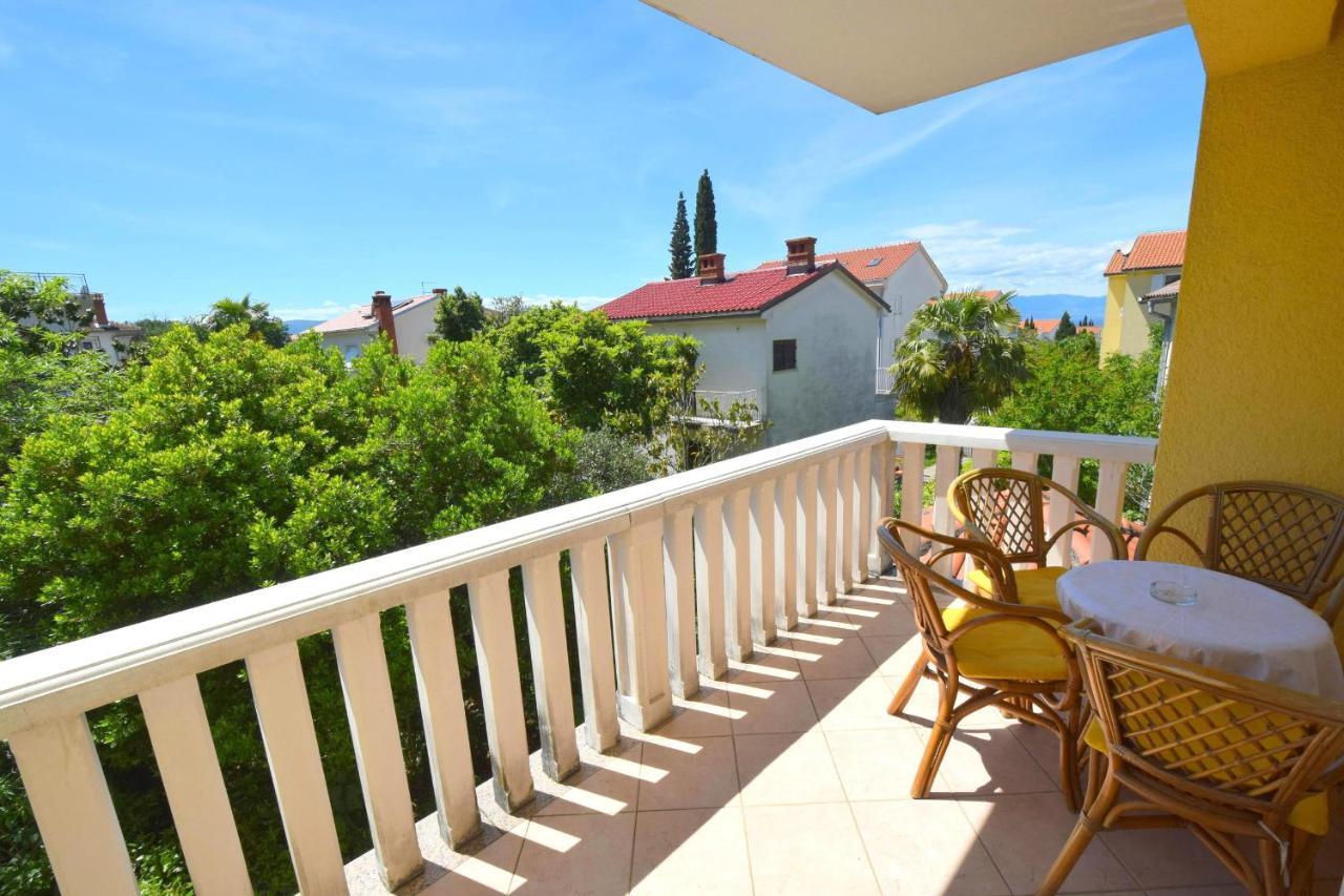 Apartment Mirela Malinska Εξωτερικό φωτογραφία